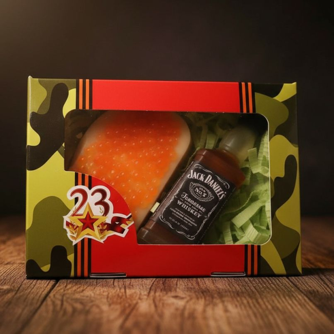 Подарок на 23 февраля бутерброд с икрой и виски из мылаПодарок на 23 февраля бутерброд с икрой и виски из мылаПодарок на 23 февраля бутерброд с икрой и виски из мыла