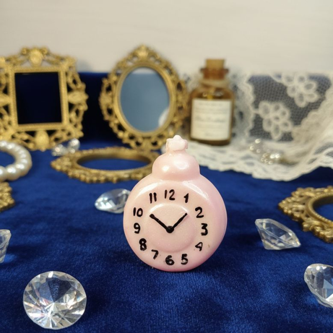 Игрушка часики из мыла