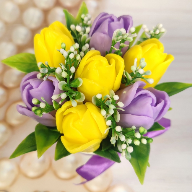 тюльпаны 8 марта