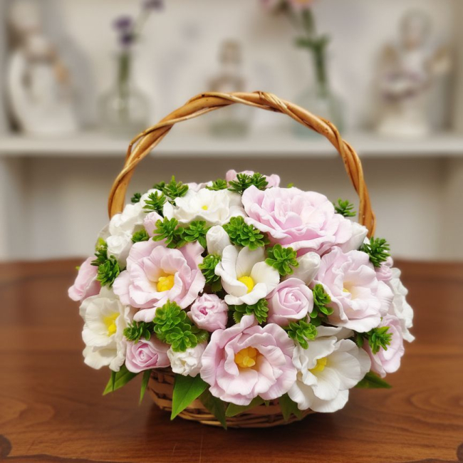 Поющие в терновнике - букет из мыла