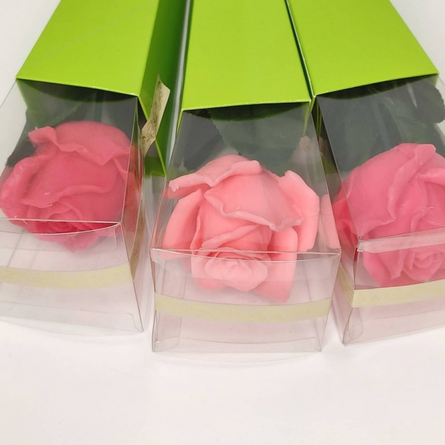 Мыльные розы в конусах