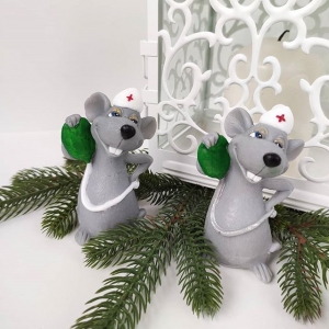 Мышка-медсестричка