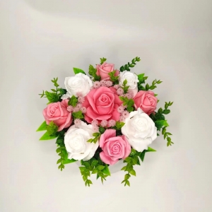 Композиция Афродита из мыльных роз