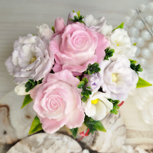 Нежные розы