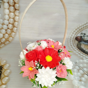 Нежный букет в корзине Тёплая встреча