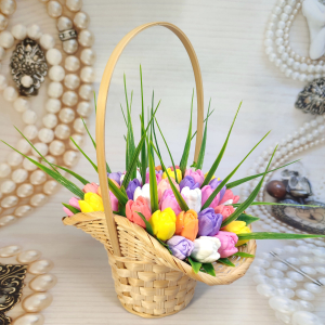 Весна в корзинке